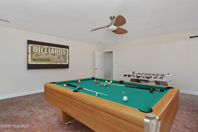 106 Dolphin Drive, Hampstead, NC 28443