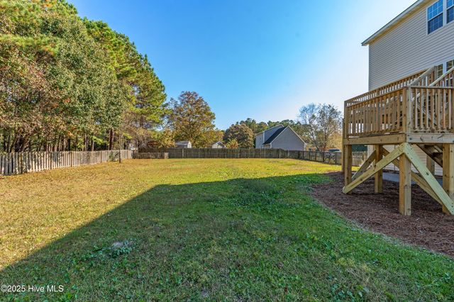 106 Dolphin Drive, Hampstead, NC 28443