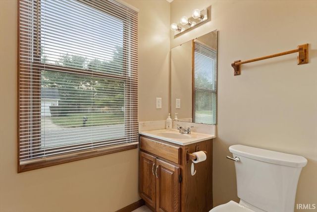 50944 Pine Meadows Drive, Granger, IN 46530