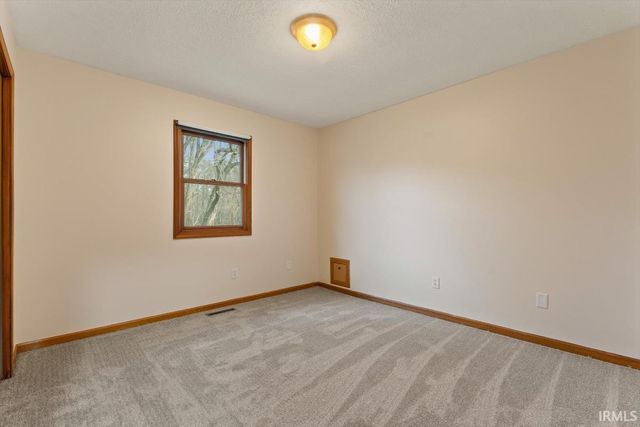 50944 Pine Meadows Drive, Granger, IN 46530