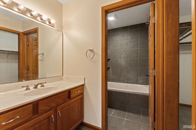 50944 Pine Meadows Drive, Granger, IN 46530