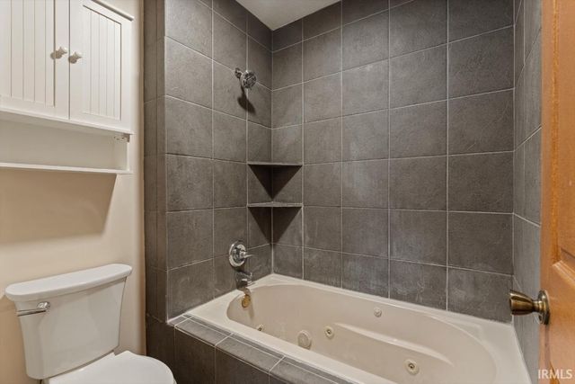 50944 Pine Meadows Drive, Granger, IN 46530