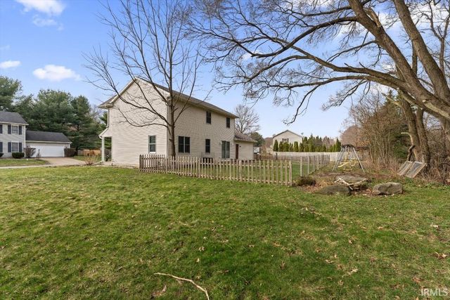 50944 Pine Meadows Drive, Granger, IN 46530