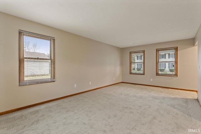 50944 Pine Meadows Drive, Granger, IN 46530