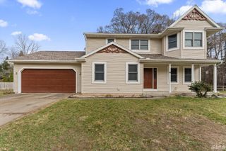 50944 Pine Meadows Drive, Granger, IN 46530