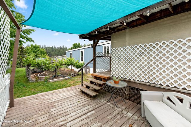 8581 N Angelica LN, Post Falls, ID 83854