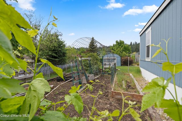 8581 N Angelica LN, Post Falls, ID 83854