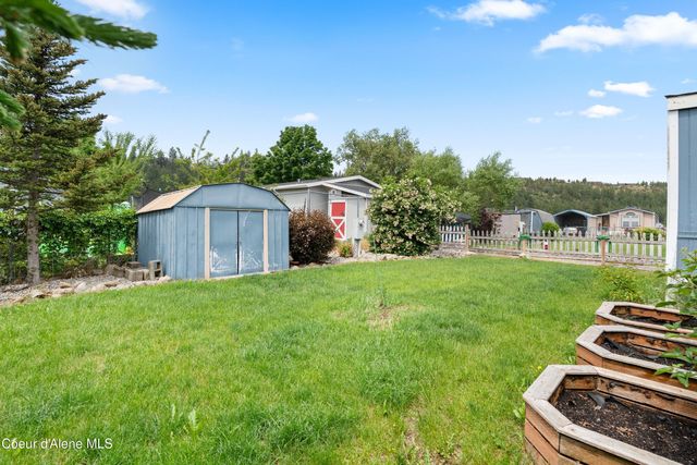 8581 N Angelica LN, Post Falls, ID 83854