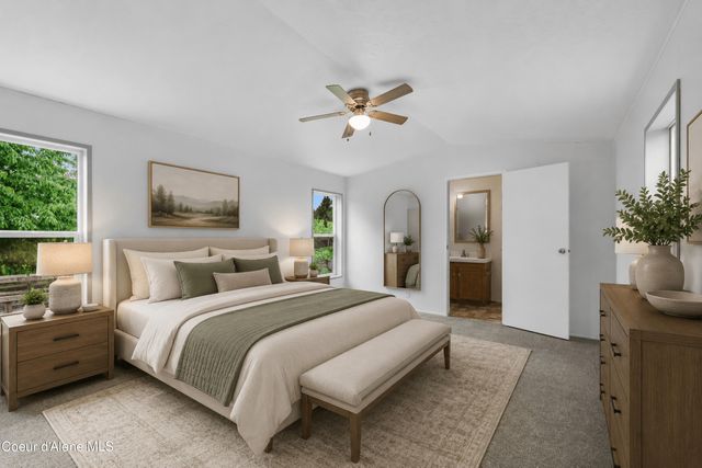 8581 N Angelica LN, Post Falls, ID 83854