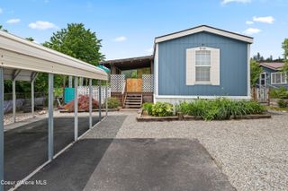 8581 N Angelica LN, Post Falls, ID 83854