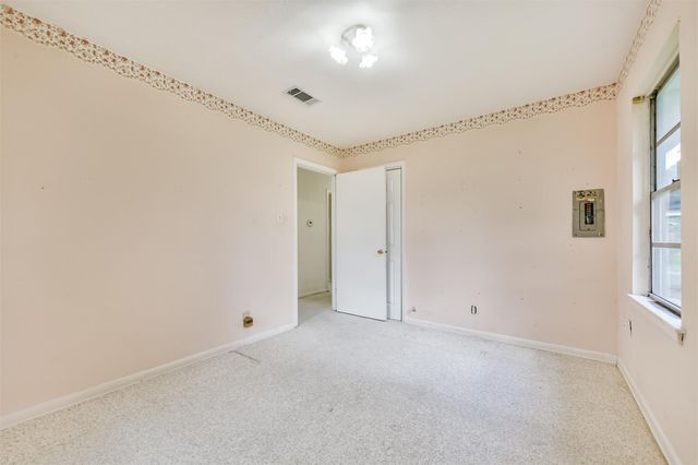 5527 Winding Creek Way, Houston, TX 77017