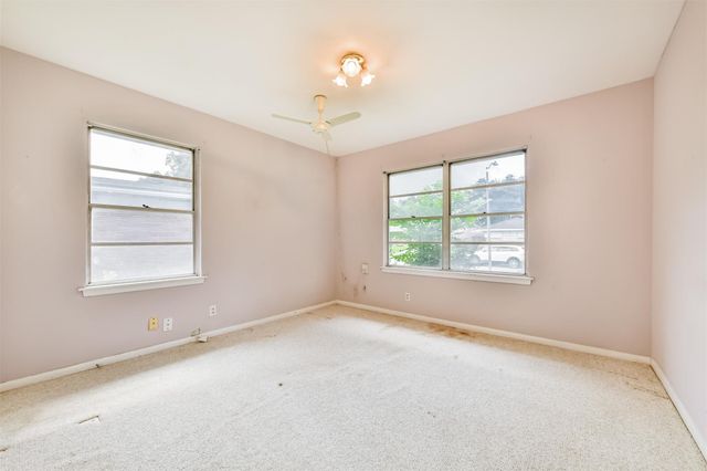 5527 Winding Creek Way, Houston, TX 77017