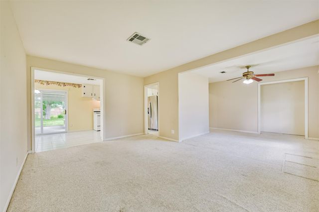 5527 Winding Creek Way, Houston, TX 77017