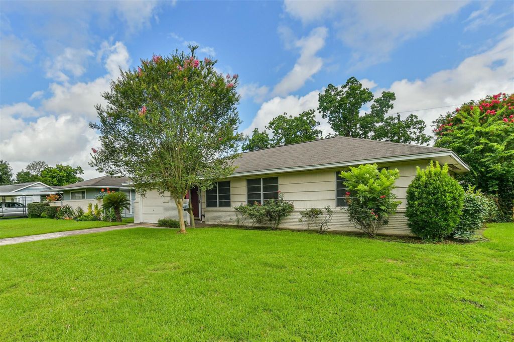 5527 Winding Creek Way, Houston, TX 77017