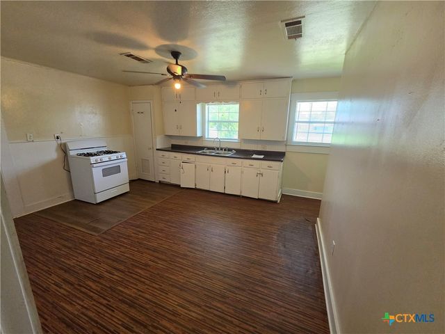 5902 Tx-36, Heidenheimer, TX 76501