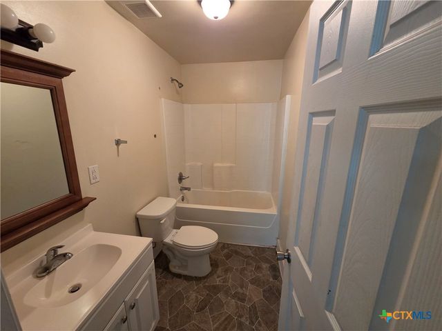 5902 Tx-36, Heidenheimer, TX 76501