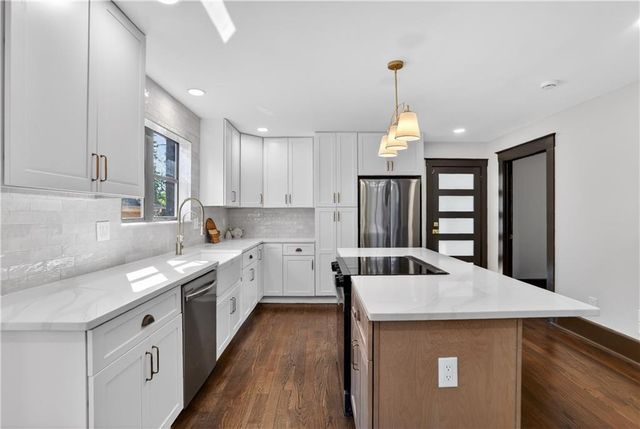 1238 Greenwich SW Street, Atlanta, GA 30310