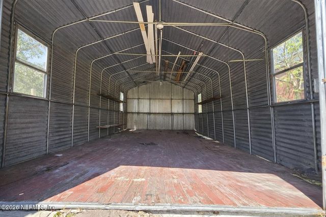 9604 WOODLAND Avenue, Jacksonville, FL 32208