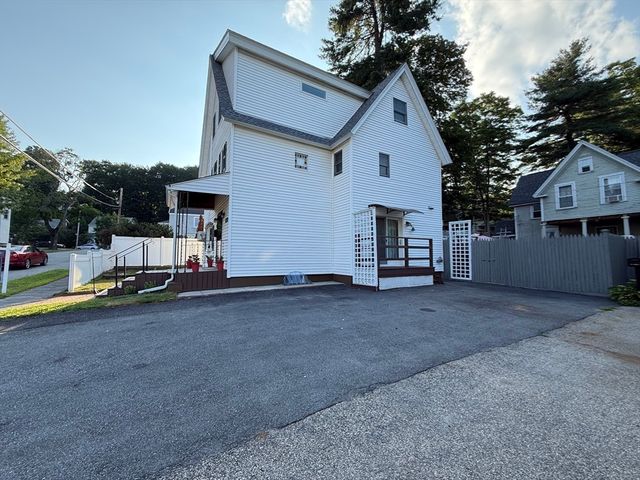 11 Amherst St., Worcester, MA 01602
