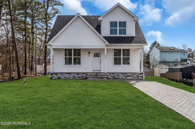 1428 Fifth Avenue, Toms River, NJ 08757