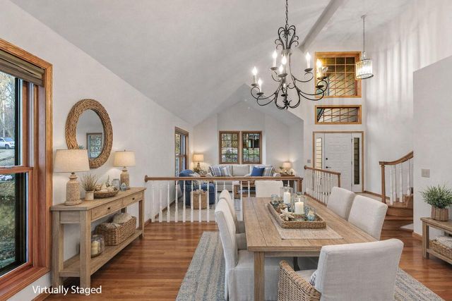 N7045 Oakwood ROAD, Whitewater, WI 53190