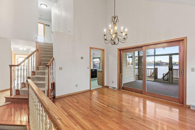 N7045 Oakwood ROAD, Whitewater, WI 53190