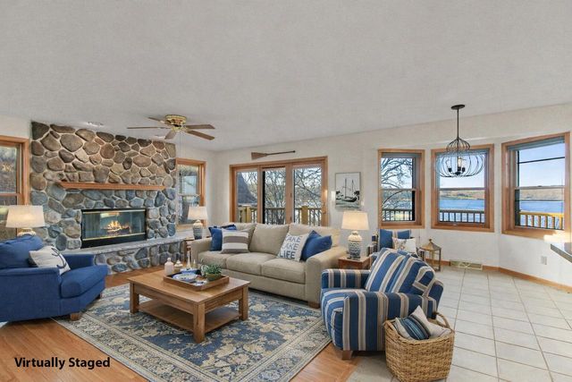 N7045 Oakwood ROAD, Whitewater, WI 53190