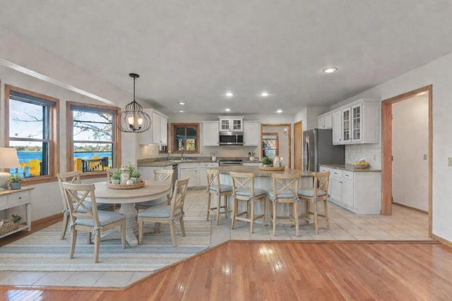 N7045 Oakwood ROAD, Whitewater, WI 53190