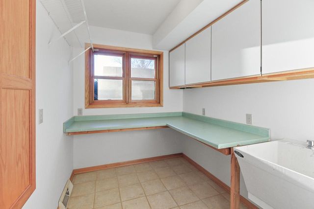 N7045 Oakwood ROAD, Whitewater, WI 53190