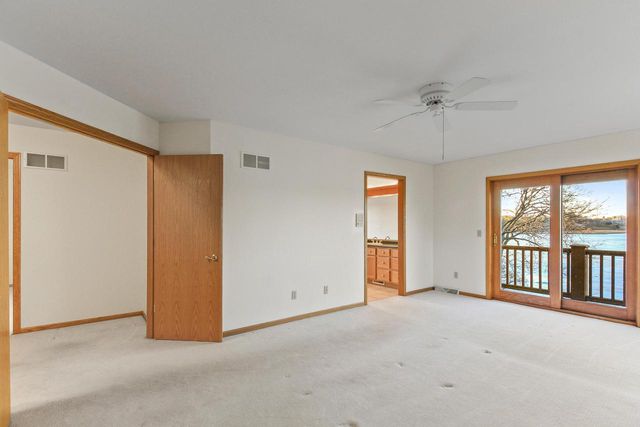 N7045 Oakwood ROAD, Whitewater, WI 53190