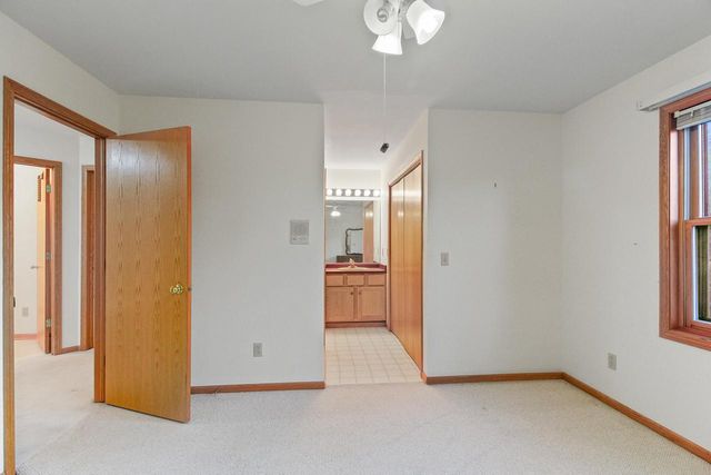 N7045 Oakwood ROAD, Whitewater, WI 53190