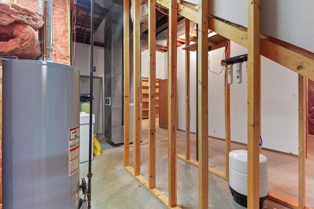 N7045 Oakwood ROAD, Whitewater, WI 53190