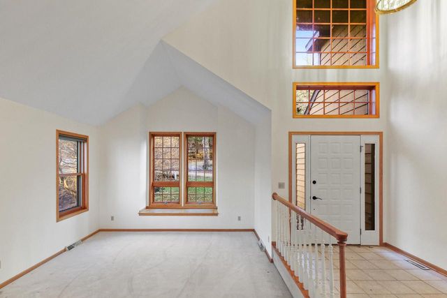 N7045 Oakwood ROAD, Whitewater, WI 53190