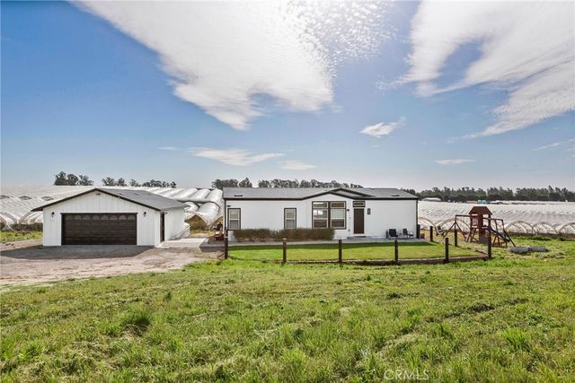 2085 Westhampton Drive, Arroyo Grande, CA 93420