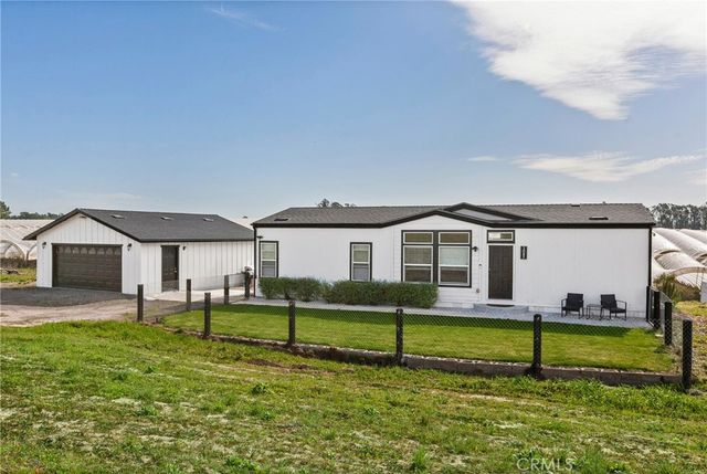 2085 Westhampton Drive, Arroyo Grande, CA 93420