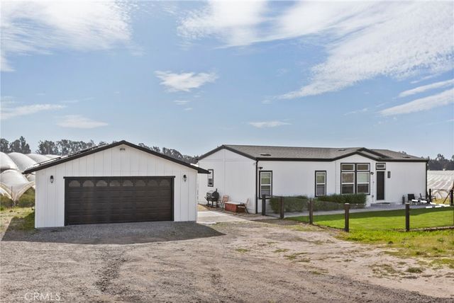 2085 Westhampton Drive, Arroyo Grande, CA 93420