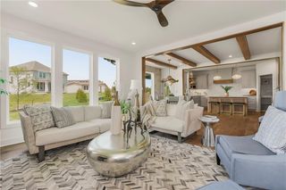 2404 W 177th Street, Overland Park, KS 66085