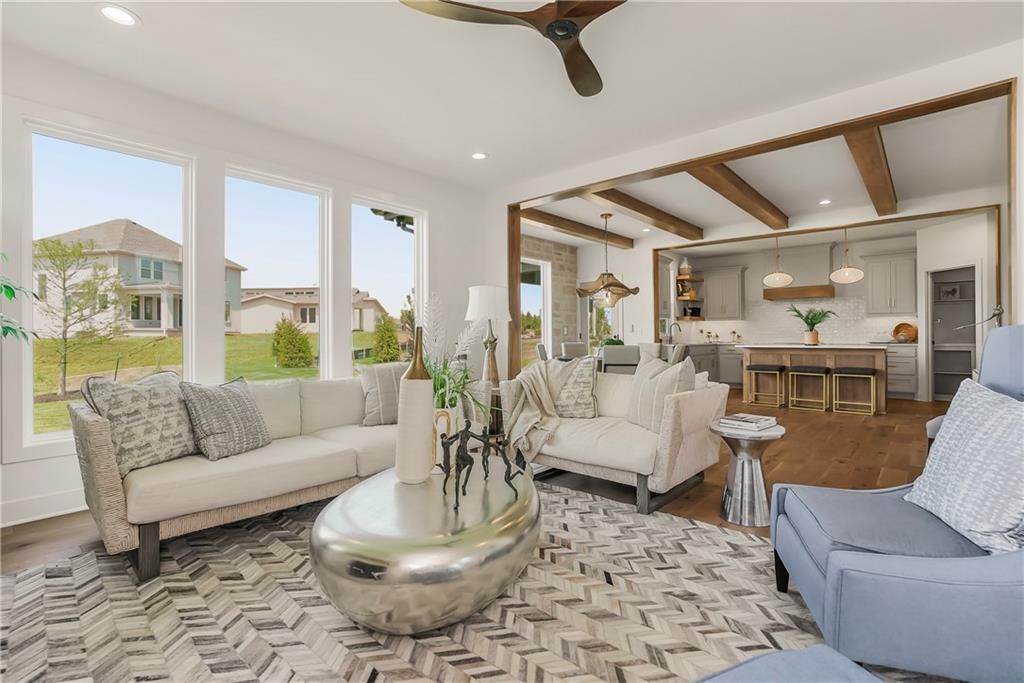 2404 W 177th Street, Overland Park, KS 66085