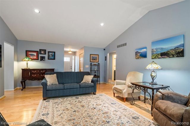 11919 Chase Boulevard, Livonia, MI 48150