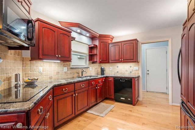 11919 Chase Boulevard, Livonia, MI 48150