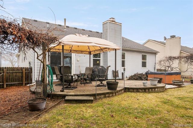 11919 Chase Boulevard, Livonia, MI 48150