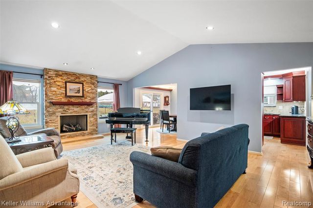 11919 Chase Boulevard, Livonia, MI 48150