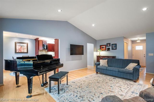 11919 Chase Boulevard, Livonia, MI 48150