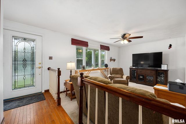 209 JUNIPER Lane, East Peoria, IL 61611