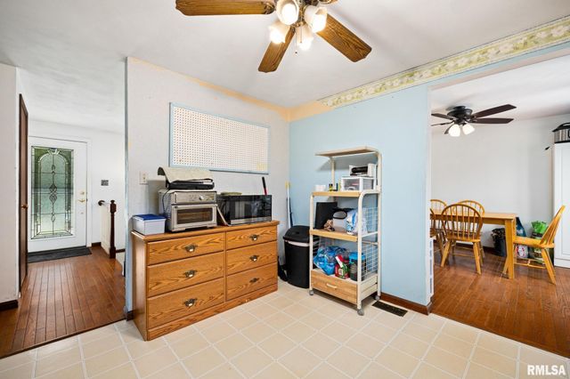 209 JUNIPER Lane, East Peoria, IL 61611