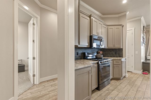 23800 E 720 Road, Wagoner, OK 74467