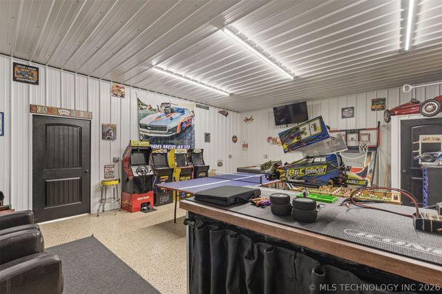 23800 E 720 Road, Wagoner, OK 74467