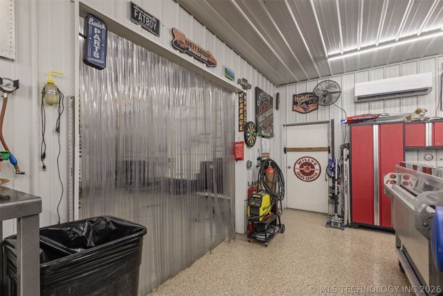 23800 E 720 Road, Wagoner, OK 74467