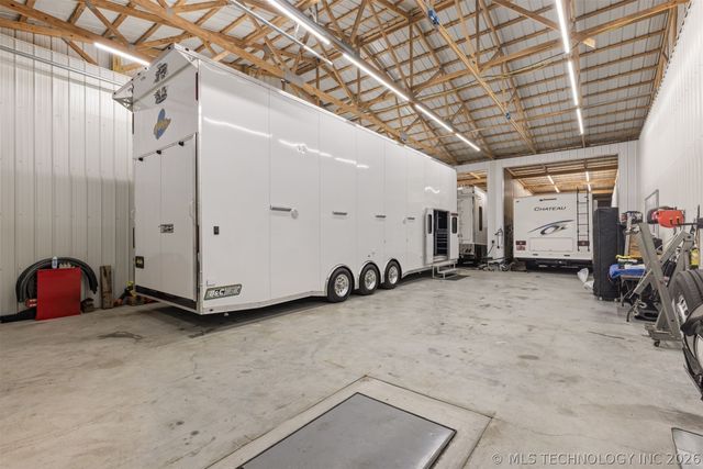 23800 E 720 Road, Wagoner, OK 74467