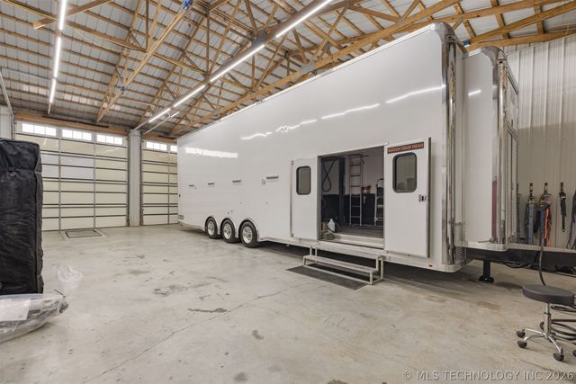 23800 E 720 Road, Wagoner, OK 74467